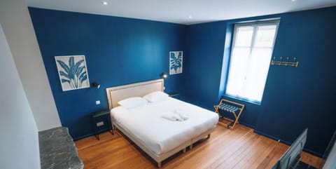 Standard Double Room, Courtyard View | Soundproofing, free WiFi