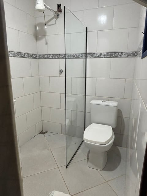 Classic Double or Twin Room | Bathroom | Shower, towels, soap, shampoo