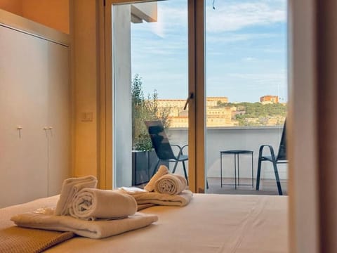 Junior Suite, Sea View | In-room safe, blackout drapes, soundproofing, free WiFi