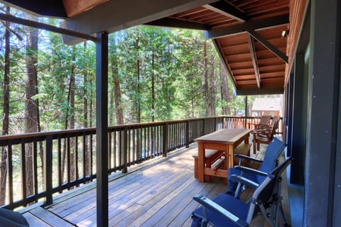 Chalet (3 Bedrooms) | Interior
