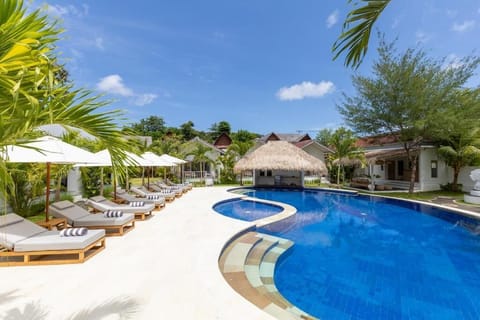 Deluxe Twin Room, Pool View | Pool | Outdoor pool