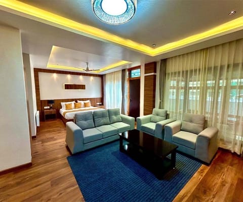 Luxury Suite, Mountain View | WiFi (free)