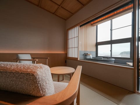 [Includes a semi-open-air hot spring bath] Japanese-Western Twin Room (58-59 sqm) | In-room safe, WiFi (free), bed sheets