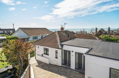 Views of the sea from the house 