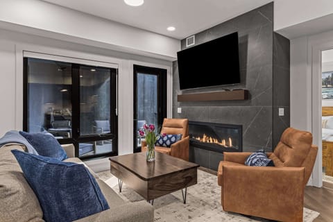 Cozy, intimate and warm living room!