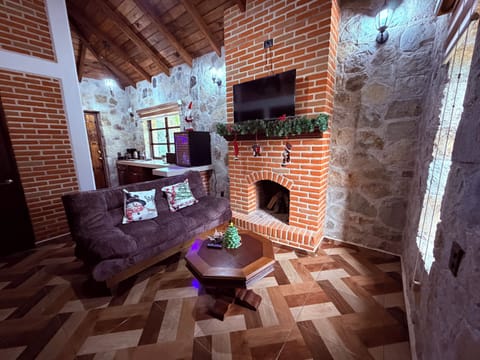 Family Room | Living area | Smart TV