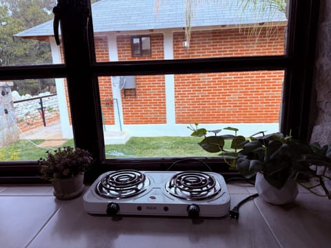 Family Room | Private kitchenette | Mini-fridge, microwave