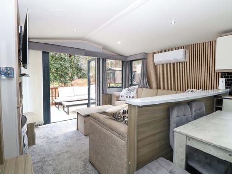 Cottage | Living area