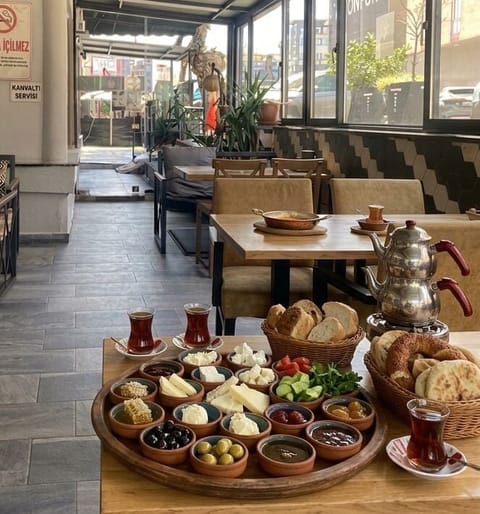 Daily continental breakfast for a fee