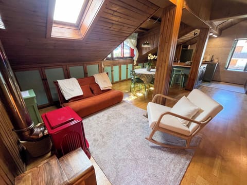 Apartment, Garden View | Living area