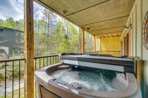 Apartment (3 Bedrooms) | Front of property