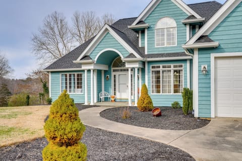 House (4 Bedrooms) | Interior