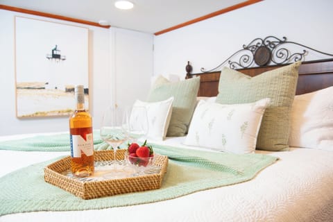 Basement Apartment (Pet Friendly) | Individually decorated, desk, blackout drapes, iron/ironing board