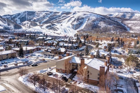 Copperbottom Inn is short walk to Park City Mountain Resort, only one block away.