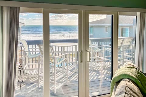 Apartment, Multiple Beds, Balcony, Beach View (Ponce Inlet Villa #4A) | Interior