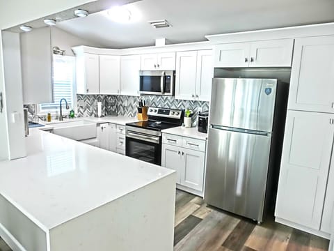Updated Kitchen with Island & Stainless Appliances