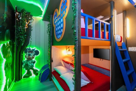 2nd Floor Mickey Room (Bunk Bed)