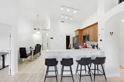 Dine in with your family!