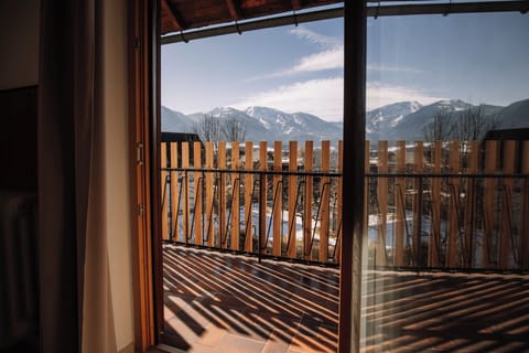 Comfort House, Multiple Bedrooms, Mountain View, Garden Area | Balcony