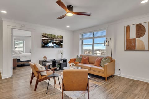 Living Room - Smart TV