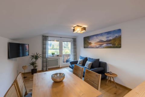 Apartment | Living room