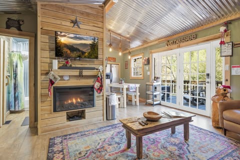 Cabin, 3 Bedrooms | Living area | Smart TV