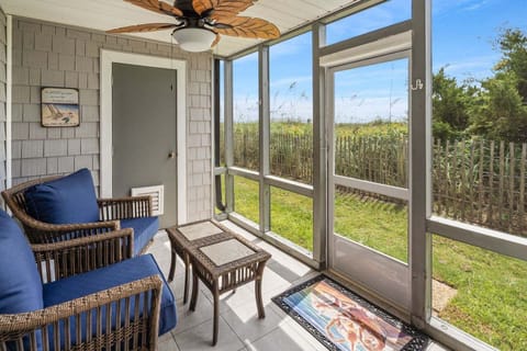 Indoors, Appliance, Ceiling Fan, Window, Architecture