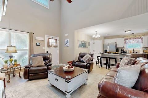 House (3 Bedrooms) | Front of property