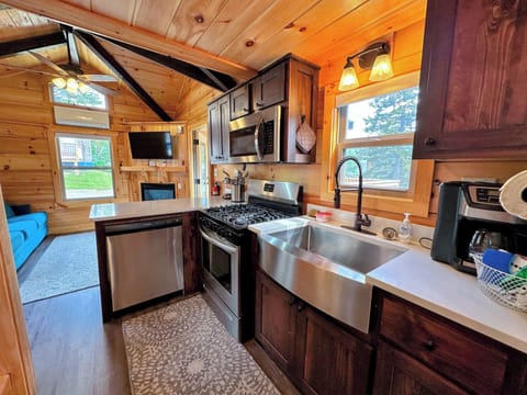 Cottage (1 Bedroom) | Interior
