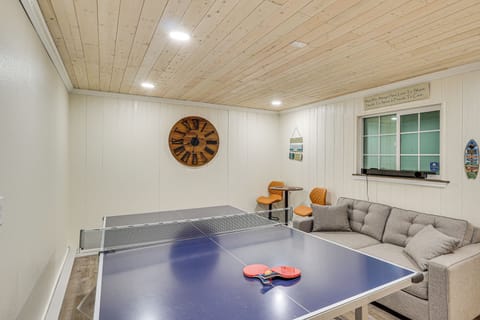 Lake Havasu City Vacation Rental | 3BR | 2BA | 1,408 Sq Ft | Threshold Step