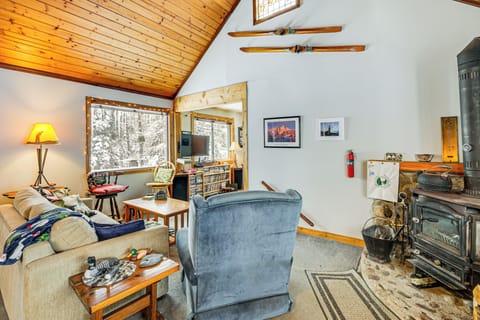 Iron River Vacation Rental | 2BR | 1BA | 1,000 Sq Ft | 1 Step Required