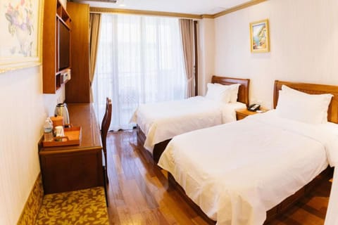 -Double Room with Balcony