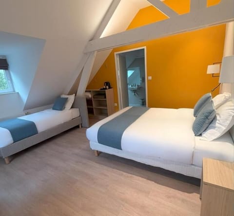 Triple Room, Garden View | Free WiFi