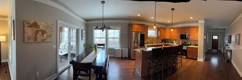 Dining / Kitchen Area