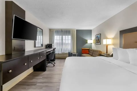 Bedroom. Interior and views may vary based on location and availability.