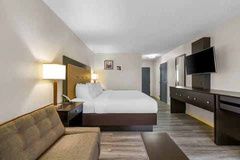 Bedroom. Interior and views may vary based on location and availability.