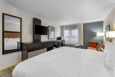 Bedroom. Interior and views may vary based on location and availability.