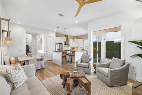 Array_28TidewaterCt-4