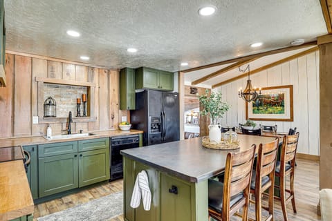 Kitchen | Cooking Basics | Drip Coffee Maker