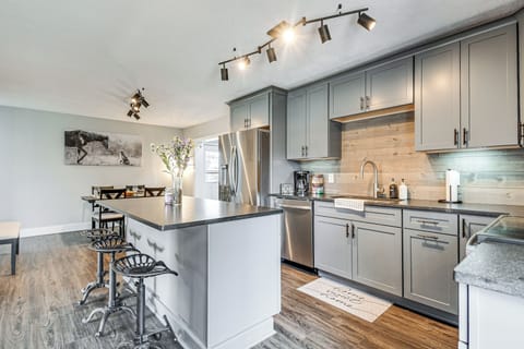 Kitchen | Main Level | Dishwasher