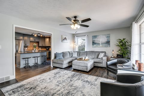 Waco Vacation Rental | 5BR | 3BA | 1 Step to Enter | 3,500 Sq Ft