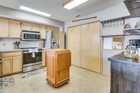 Kitchen | Drip Coffee Maker