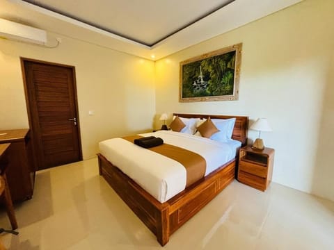 Superior Double Room, Balcony, Pool View | Free WiFi