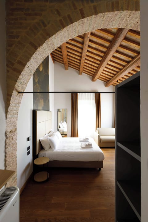Superior Double or Twin Room | In-room safe, free WiFi