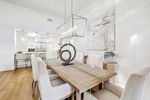 Array_337SouthBridgeLn#422B-21