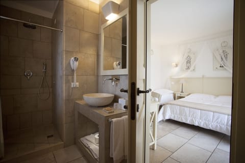 Standard Double Room, Terrace | Premium bedding, minibar, in-room safe, desk