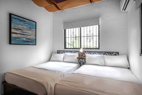 Basic Apartment, 2 Bedrooms, Kitchen, Ground Floor | Individually decorated, individually furnished, iron/ironing board