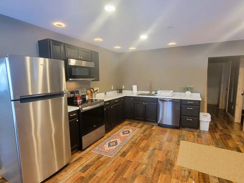 H1 - Two-Bedroom Apartment (601)