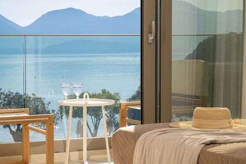 Deluxe Villa, Private Pool, Sea View | Pillowtop beds, in-room safe, blackout drapes, soundproofing