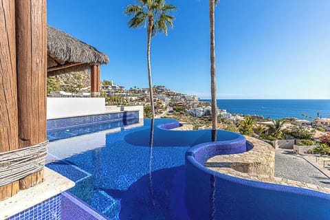 House | Pool